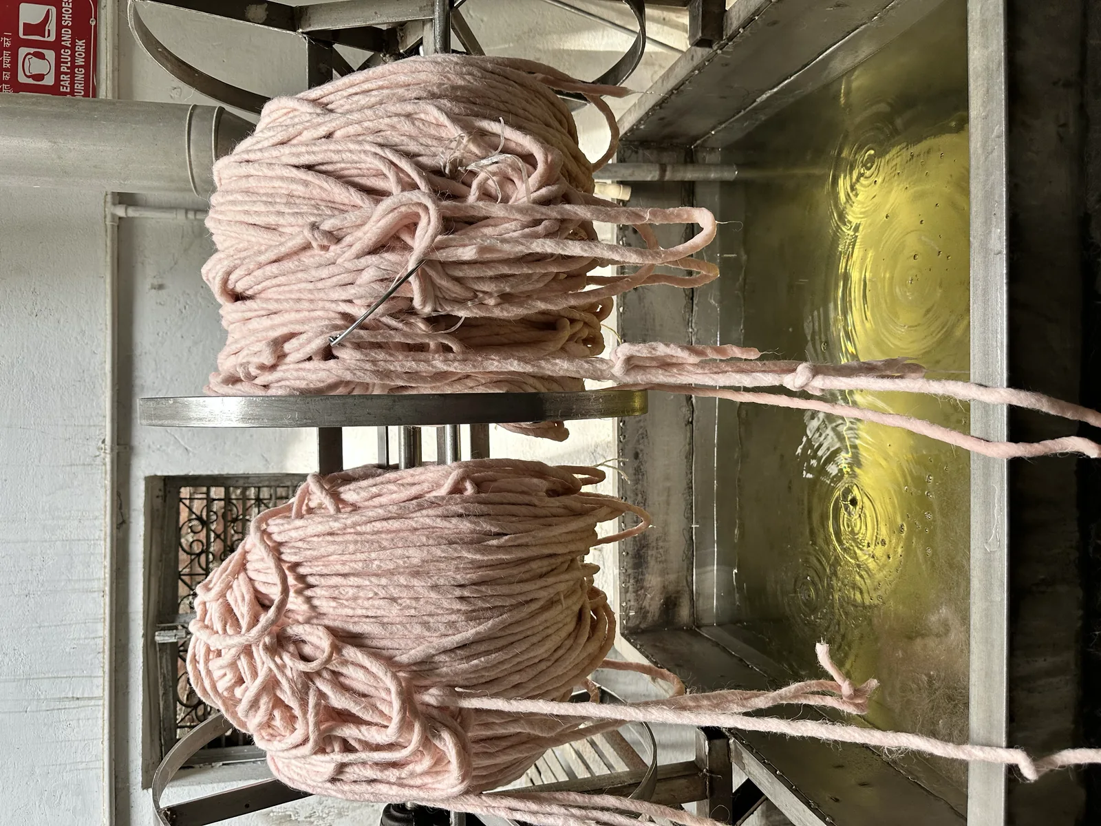 Recycled PET yarn in the dyeing process — from bottle to rug