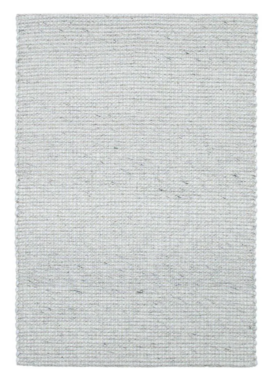 Silver-grey bamboo silk bouclé rug detail
